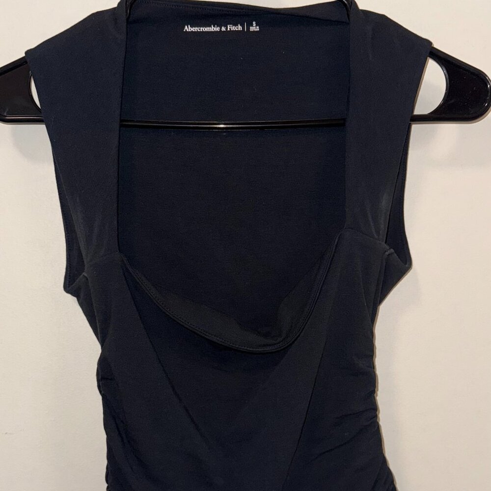 abercrombie square neck tank top w/ ruched sides